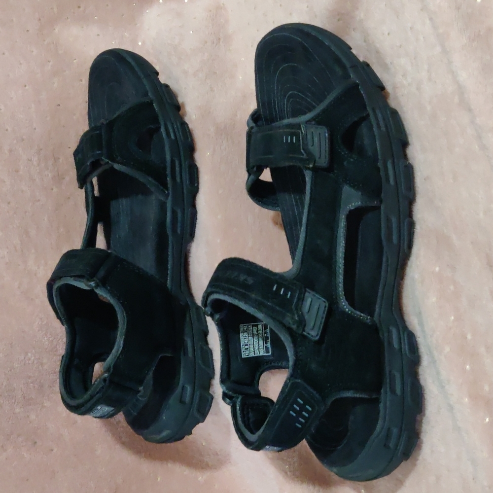 Skechers Relaxed Fit Memory Foam 380 Size 10 - image 4